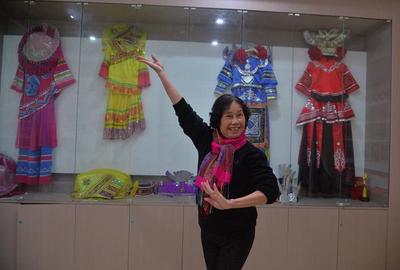 30年坚持文艺创作 展现社区和谐美好